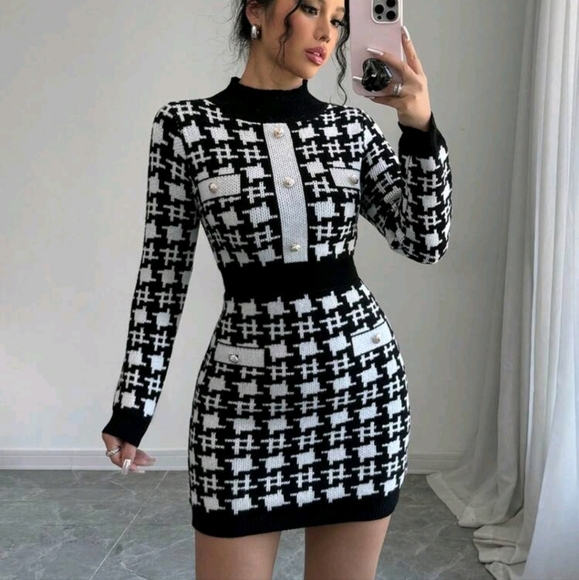 Women Houndstooth Print Round Neck Long Sleeve Fitted Elegant Sweater - Picture 1 of 6